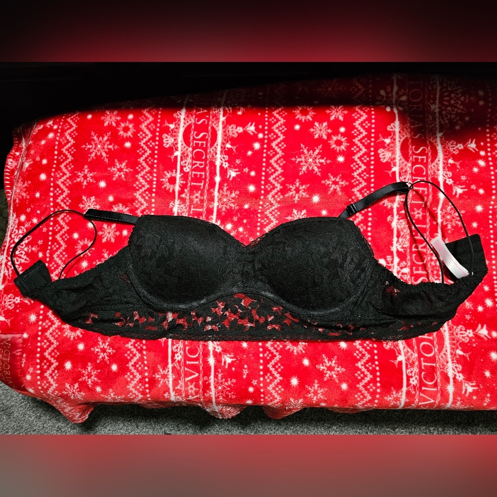 PINK Victoria's Secret Black Lace Bra